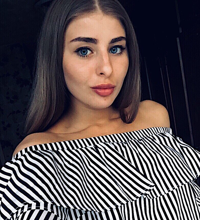 Алена привлекальеная девушка из Зоринска цена от 3500 руб