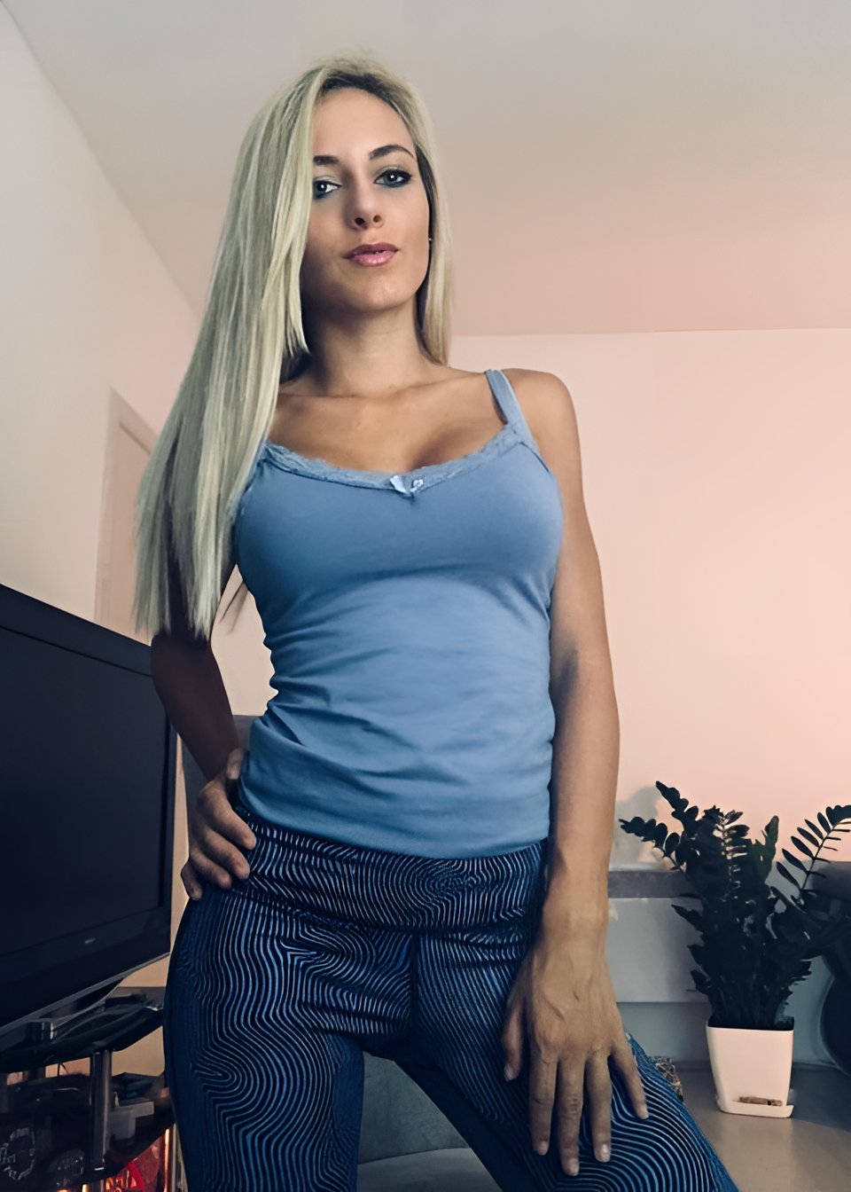 Индивидуалка Хлоя, доступна для личного знакомства от 10000 руб