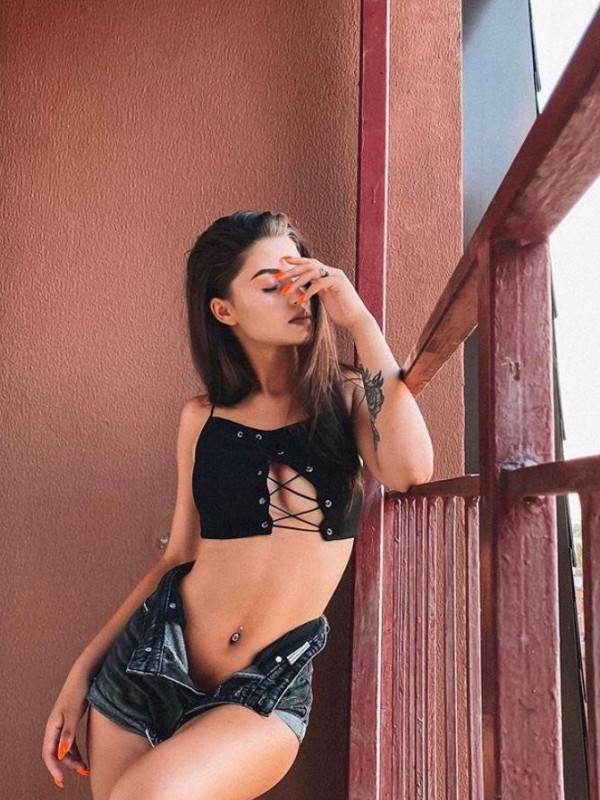 🎥 Лайма привлекательная девушка из Зоринска цена от 5000 руб